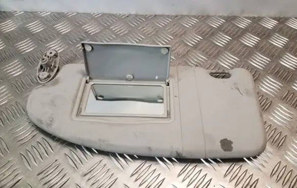 Ford Focus Sun visor