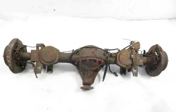 Mitsubishi Pajero Rear differential 