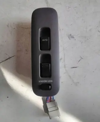 Suzuki Baleno EG Electric window control switch