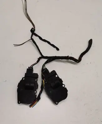 BMW 3 F30 F35 F31 Intake manifold valve actuator/motor T1015556H