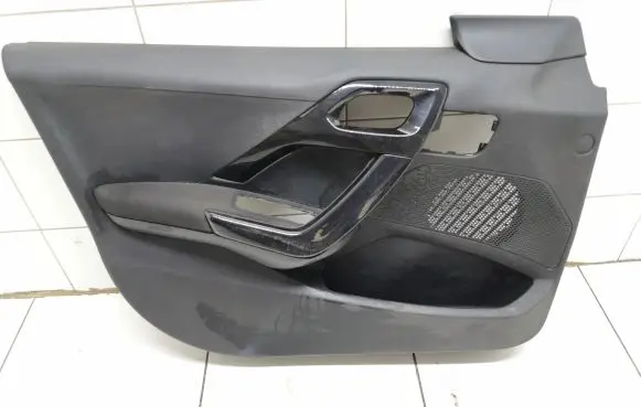 Peugeot 208 Front door card panel trim 491100129536 96763526zd