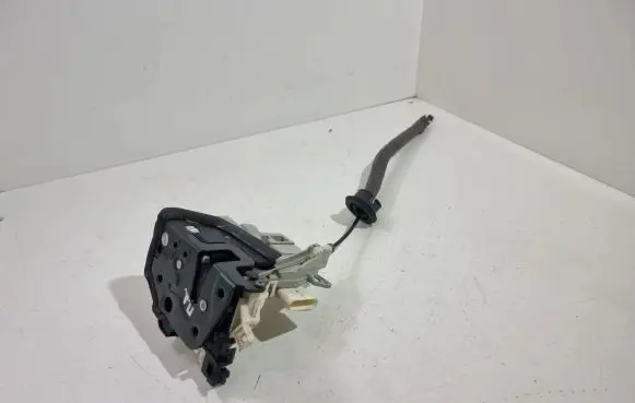 Audi A6 S6 C7 4G Front door lock 8J2837015C