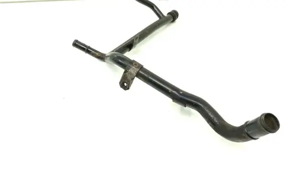 Volkswagen Touran I Engine coolant pipe/hose 03G121065H