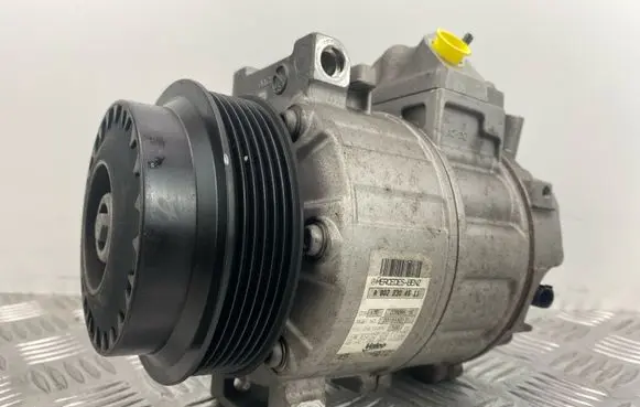 Mercedes-Benz C W204 Air conditioning (A/C) compressor (pump) A0022304511 Z0006615E 2012332171