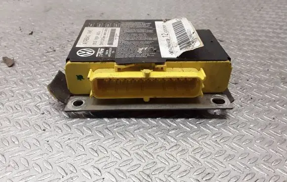 Volkswagen PASSAT B6 Airbag control unit/module 3C0909605J