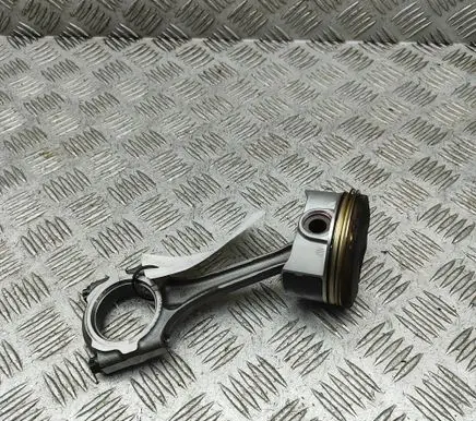 Toyota C-HR II Piston 1310137440 1320109C80