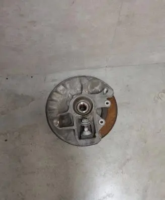 Mercedes-Benz ML W166 Rear wheel hub A1663670105