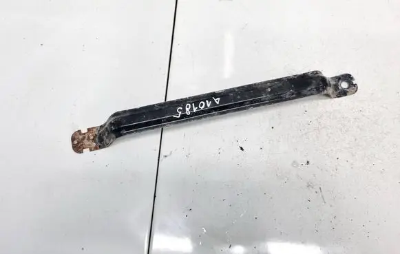 Skoda Superb B6 (3T) Fuel tank mounting bracket 