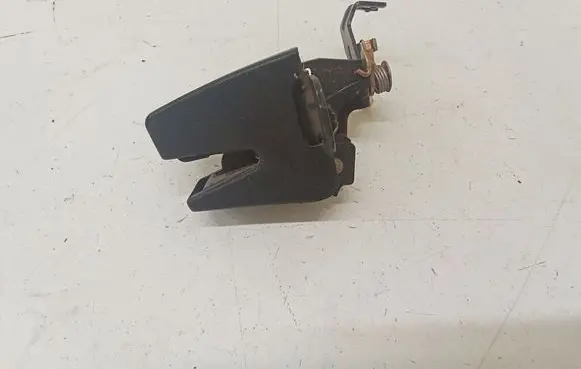 Volkswagen Caddy Tailgate/trunk/boot lock/catch/latch 7H0827162