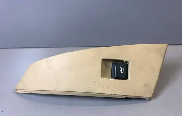 BMW 5 E60 E61 Electric window control switch 15939813