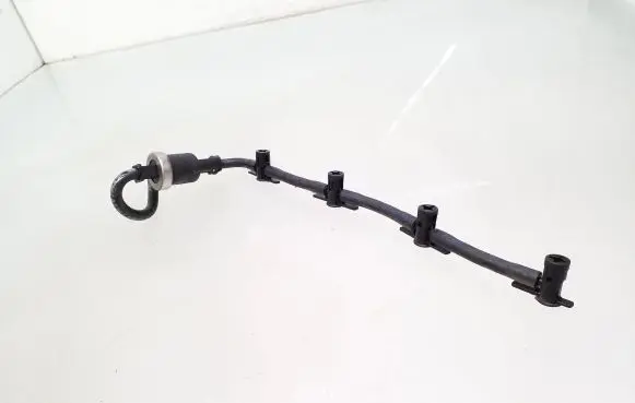 Audi A4 S4 B8 8K Fuel return line/hose 