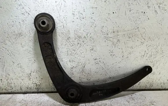 Citroen C4 I Front lower control arm/wishbone
