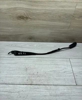 Audi A3 S3 8P Windshield/front glass wiper blade 8P1955407