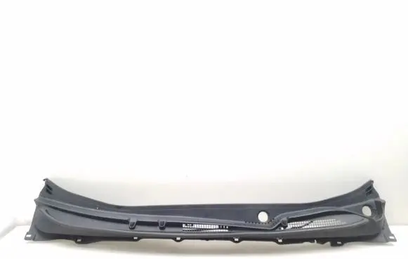 Subaru Legacy Wiper trim C120100370