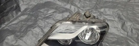 Volkswagen Amarok Headlight/headlamp 2H1941015M