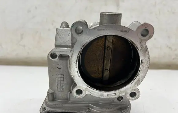 KIA Stinger Throttle valve 351003L000