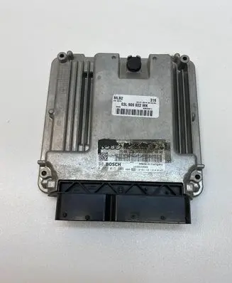 Audi A4 S4 B8 8K Engine control unit/module 03L906022MK 0281015583 03L906022B