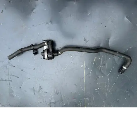 BMW M4 F82 F83 Electric auxiliary coolant/water pump 9322071 9307241 1626971