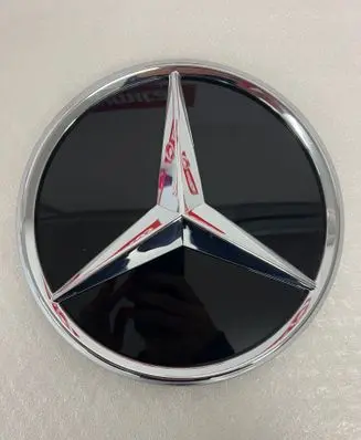 Manufacturer badge logo/emblem