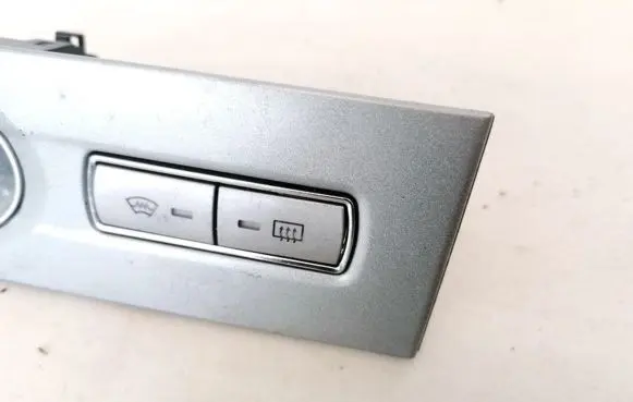 Ford Mondeo Mk III Windscreen/window heater switch 4S7T18K574AB