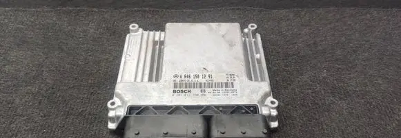 Mercedes-Benz Vito Viano W639 Engine control unit/module A6461501291 1039S14073 0281012360