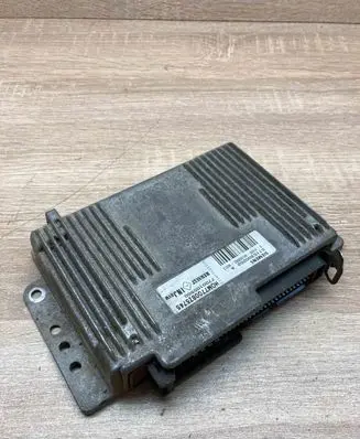 Renault Scenic I Engine control unit/module ECU HOM7700875745 7700105980 S115300202A
