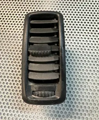 Renault Trafic II (X83) Dashboard side air vent grill/cover trim R6136S150