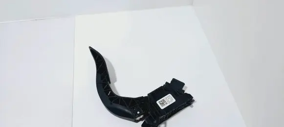 Audi Q7 4M Accelerator throttle pedal 8W1723523