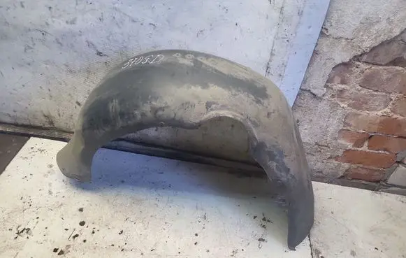Ford Sierra Rear arch fender liner splash guards 88BG278B50AA