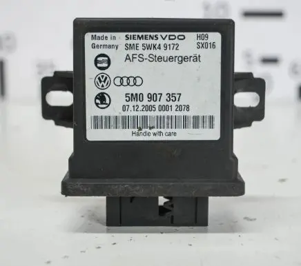 Volkswagen PASSAT B7 USA Headlight ballast module Xenon 5M0907357
