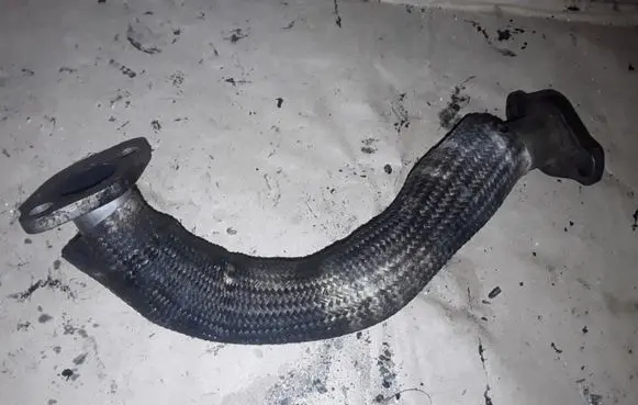 KIA Carens I EGR valve line/pipe/hose NOCODE