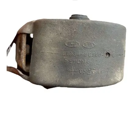 KIA Carens II Gearbox mount