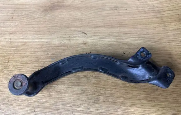 Opel Vivaro Sliding door upper roller guide/hinge D312370