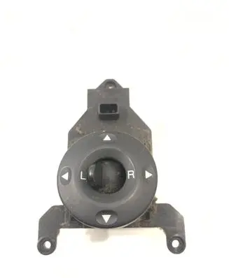 Hyundai Santa Fe Wing mirror switch 371480