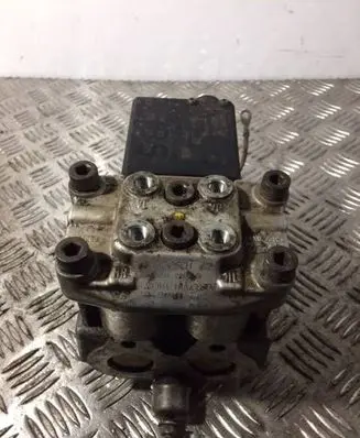 Audi 100 S4 C4 ABS Pump 0265201049 4A0614111A