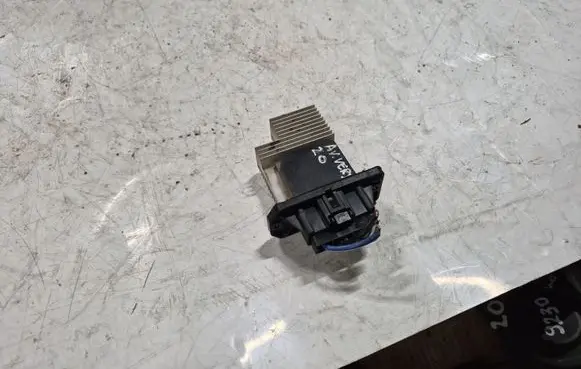 Toyota Avensis Verso Heater blower motor/fan resistor 4993002090
