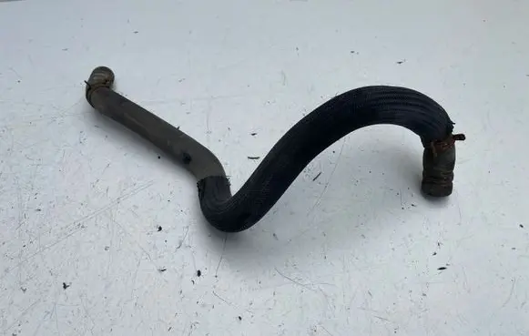 Ford Mondeo MK IV Engine coolant pipe/hose