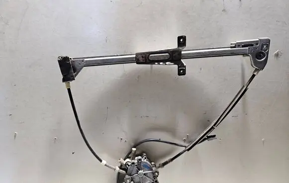 Audi 80 90 S2 B4 Front door window regulator with motor 893959801B 893837397A 7743000917