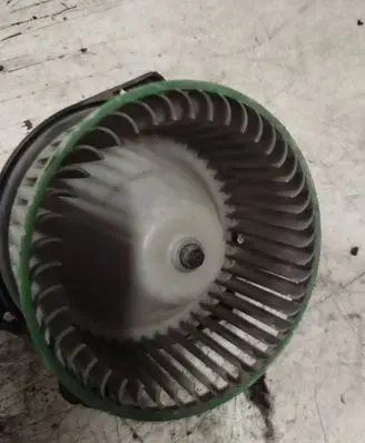Nissan Sunny Heater fan/blower