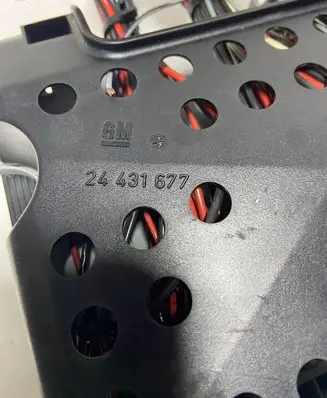 Opel Zafira A Fuse box set 24431677