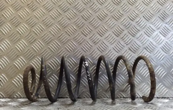 Volkswagen PASSAT B4 Front coil spring