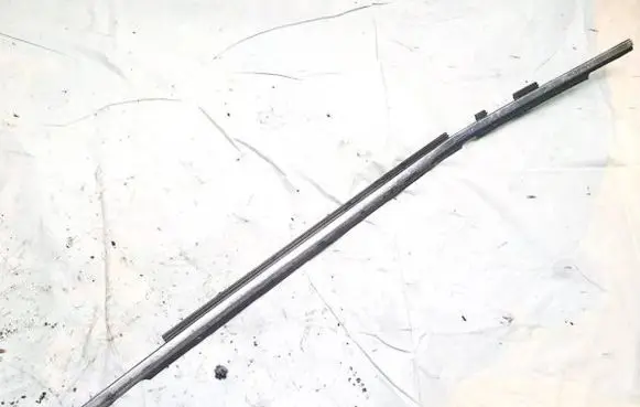 Volvo XC90 Rear door glass trim molding 30661286