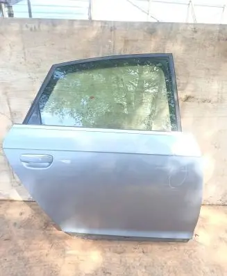 Audi A6 S6 C6 4F Rear door