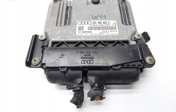 Audi A3 S3 8P Engine control unit/module ECU 03G906056S