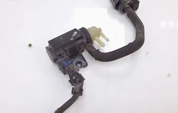 Renault Master III Turbo solenoid valve 149561858R