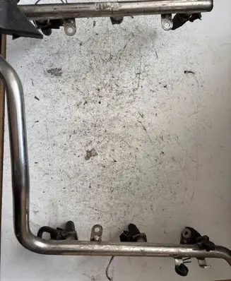 Mercedes-Benz E W210 Fuel main line pipe 0280155742