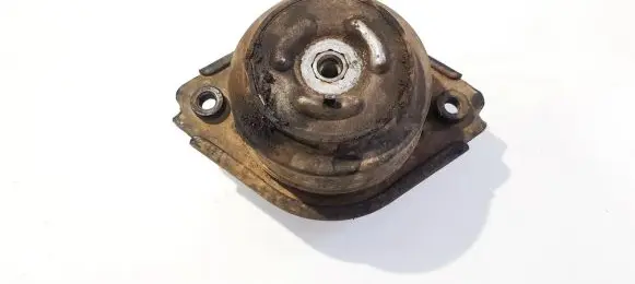 Mercedes-Benz ML W164 Engine mount bracket a2512403117