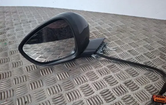 Peugeot 508 Front door electric wing mirror 0210077