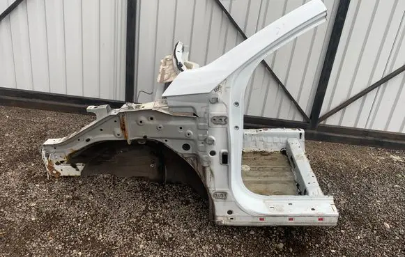 Front quarter panel
