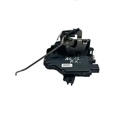 Audi A4 S4 B6 8E 8H Front door lock 8E2837015C